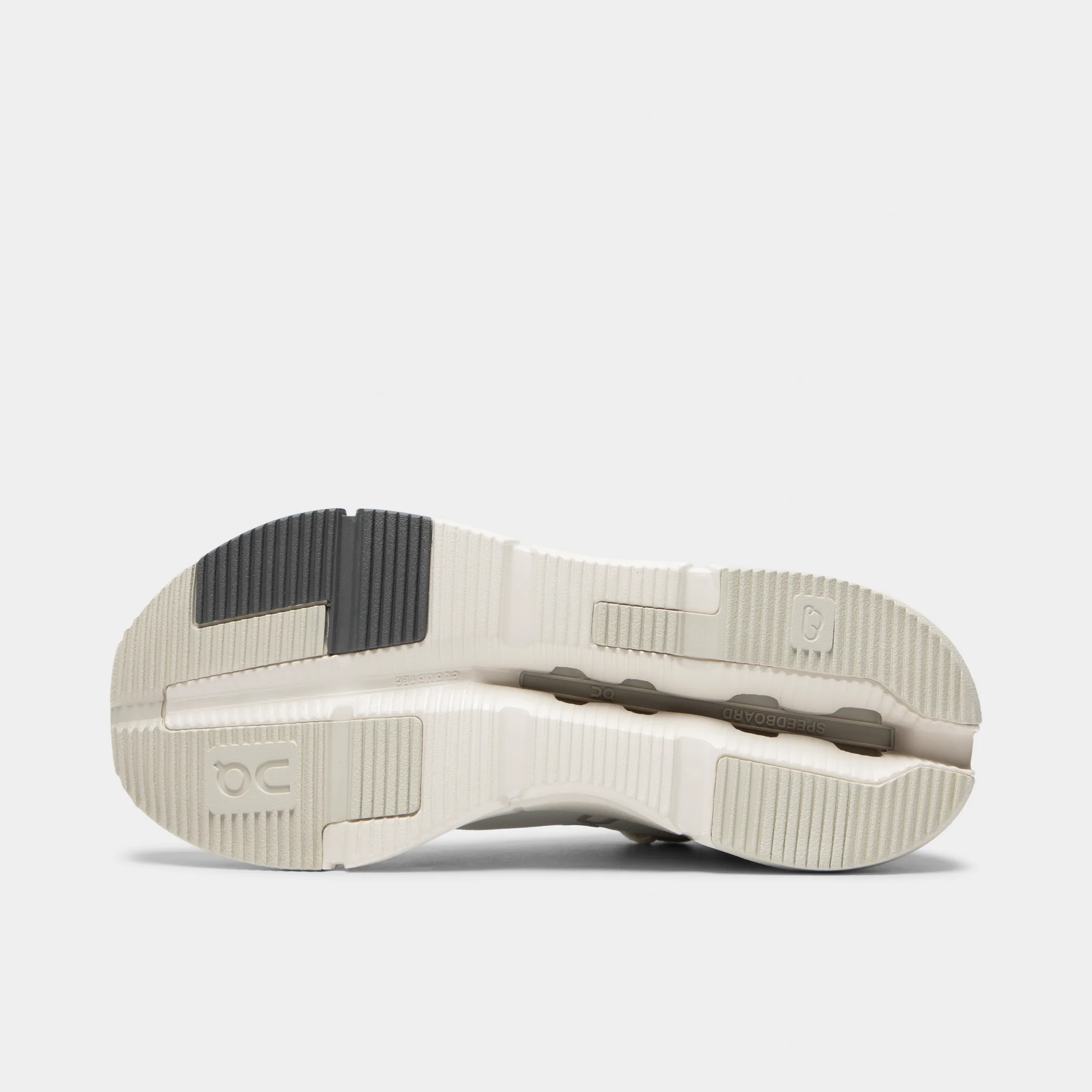 On Women's Cloudnova 2 Ice / Sand - Image 6