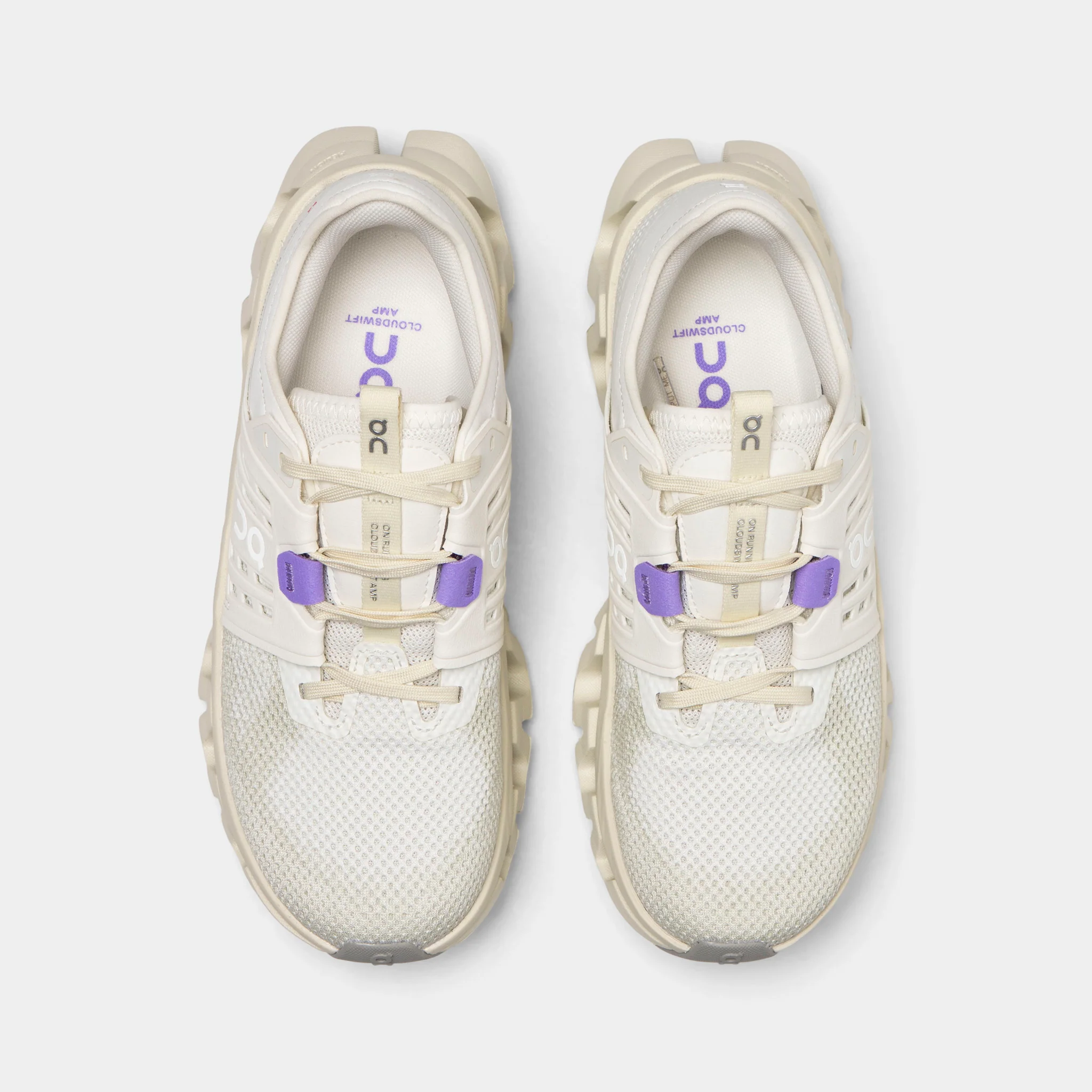 On Women's Cloudswift Amp Ivory / Ghost - Image 5