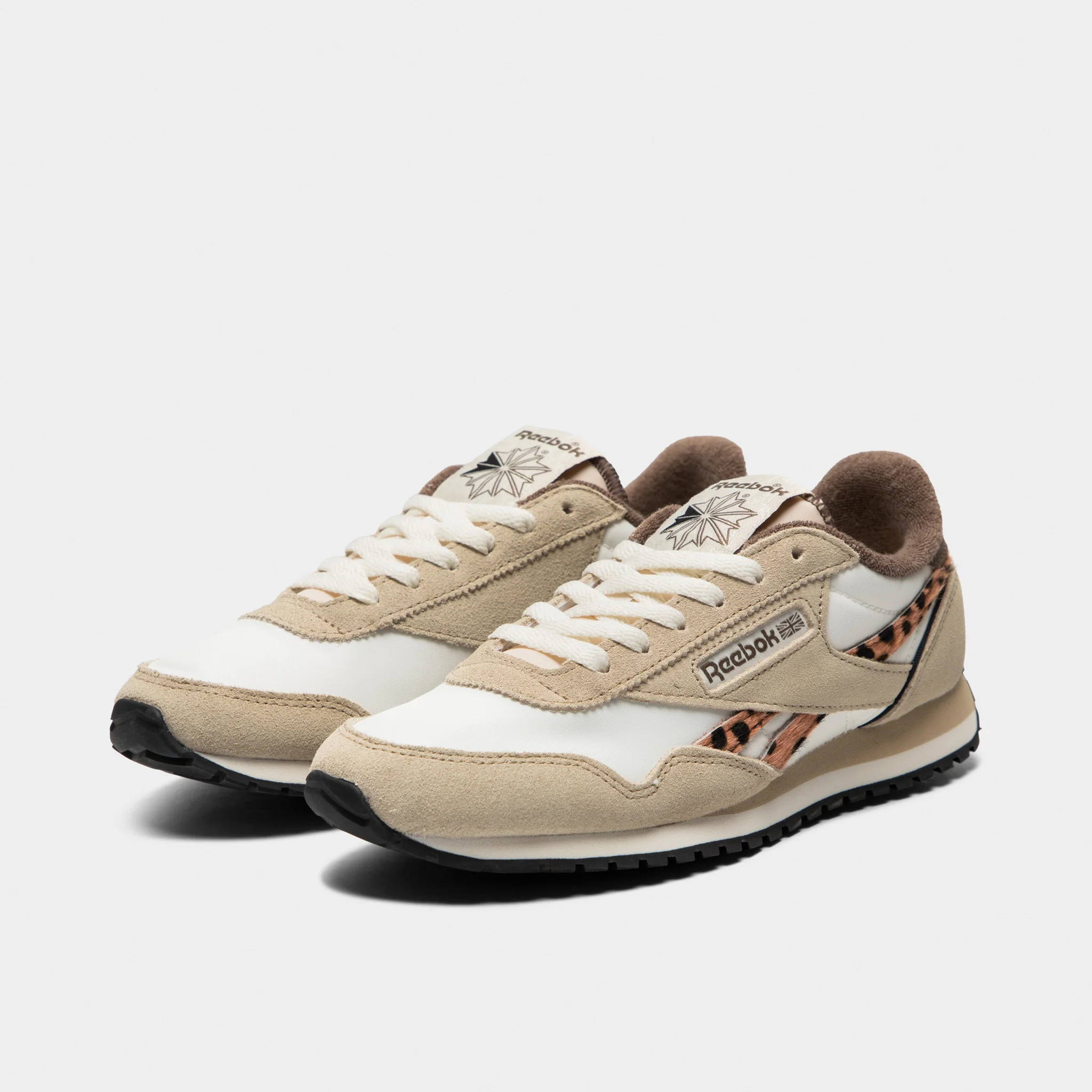 Reebok Women's Classic AZ Chalk / Classic Beige - Trek Grey - Image 2