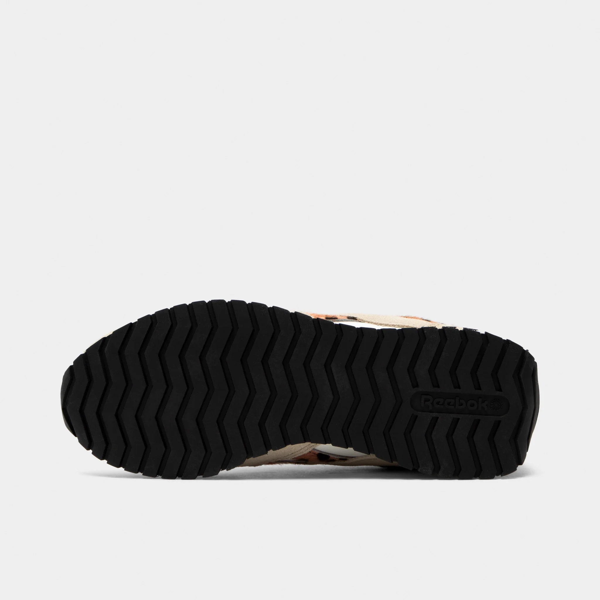 Reebok Women's Classic AZ Chalk / Classic Beige - Trek Grey - Image 6