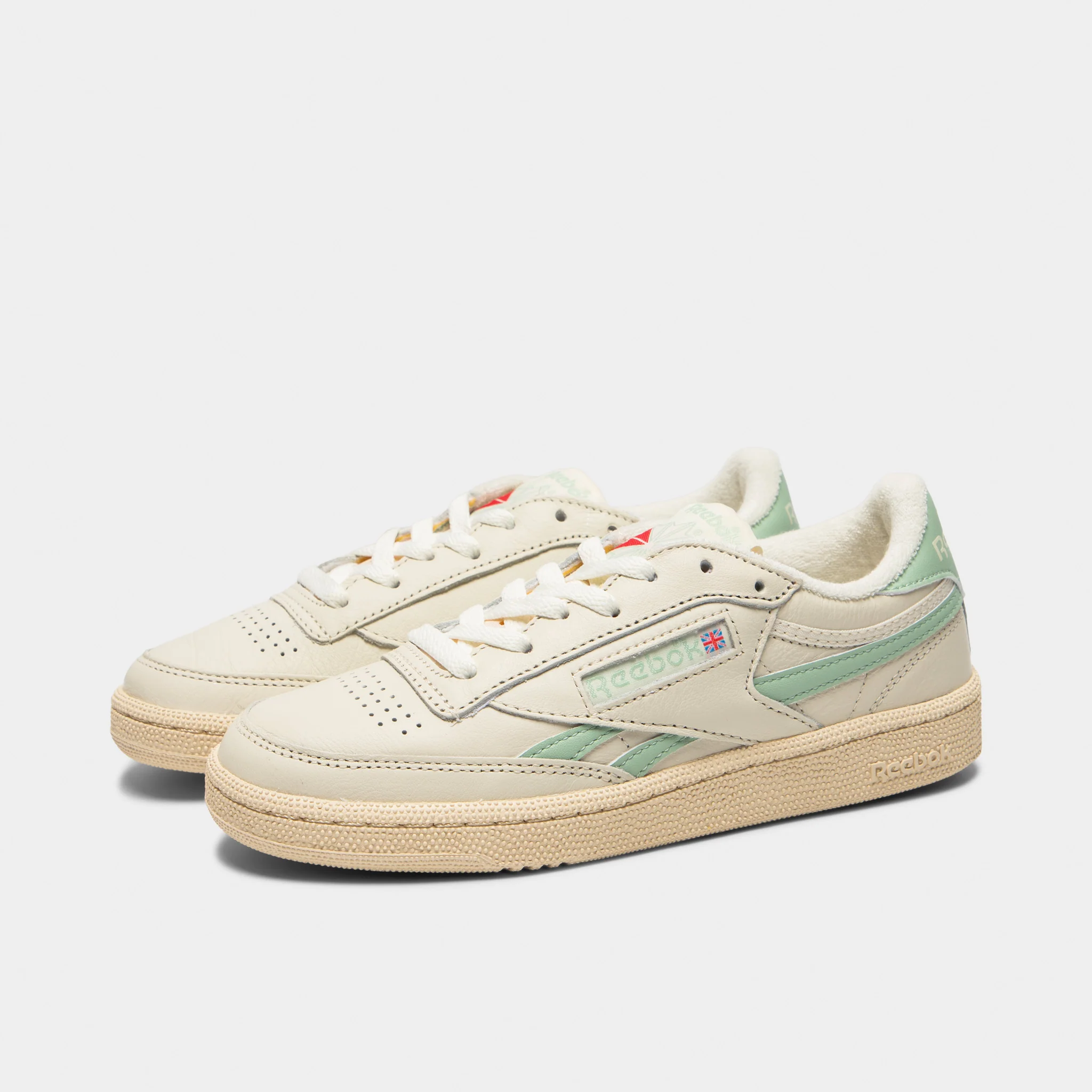 Reebok Women's Club C Revenge Vintage Chalk / Light Sage - Image 2
