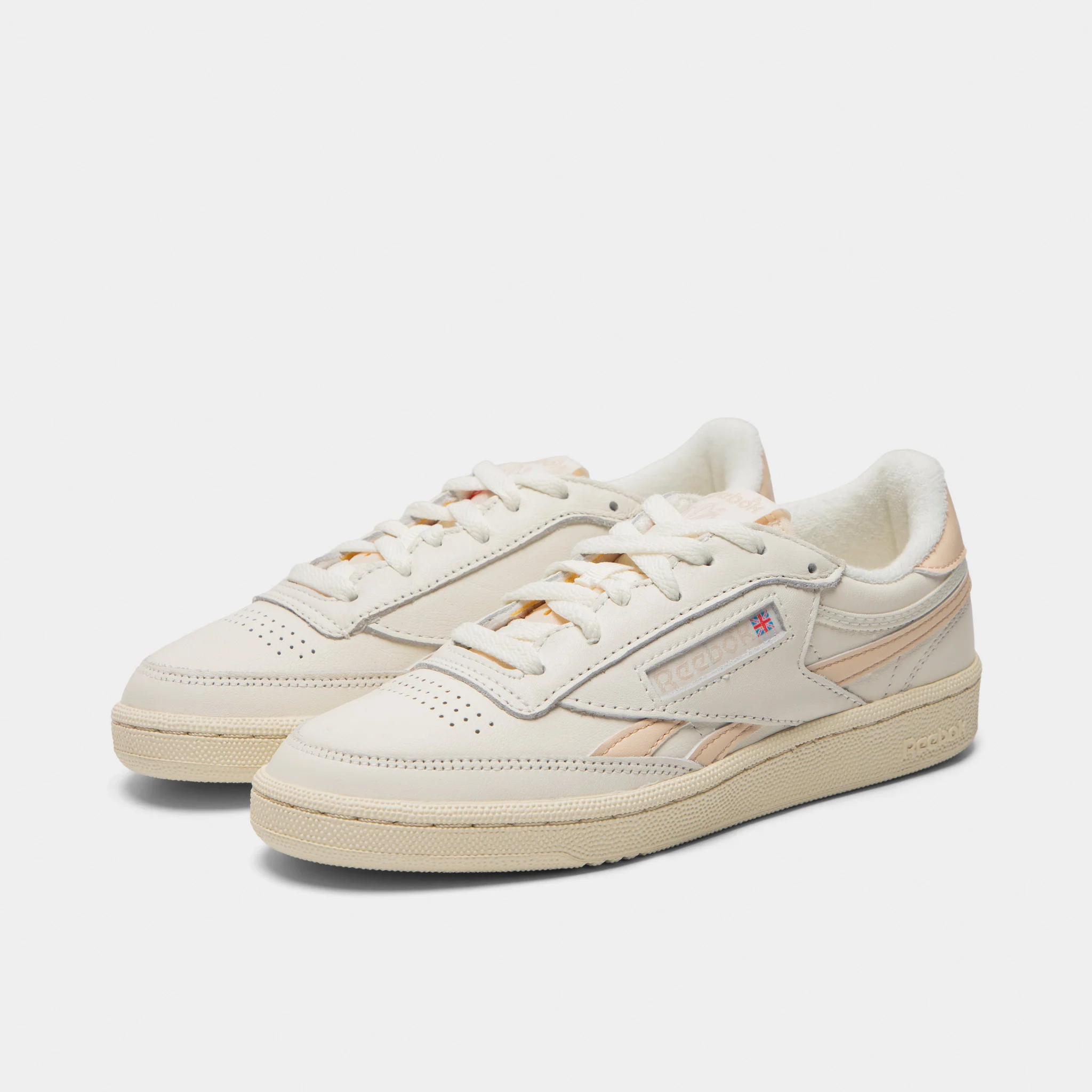 Reebok Women's Club C Revenge Vintage Chalk / Tapioca - Image 2