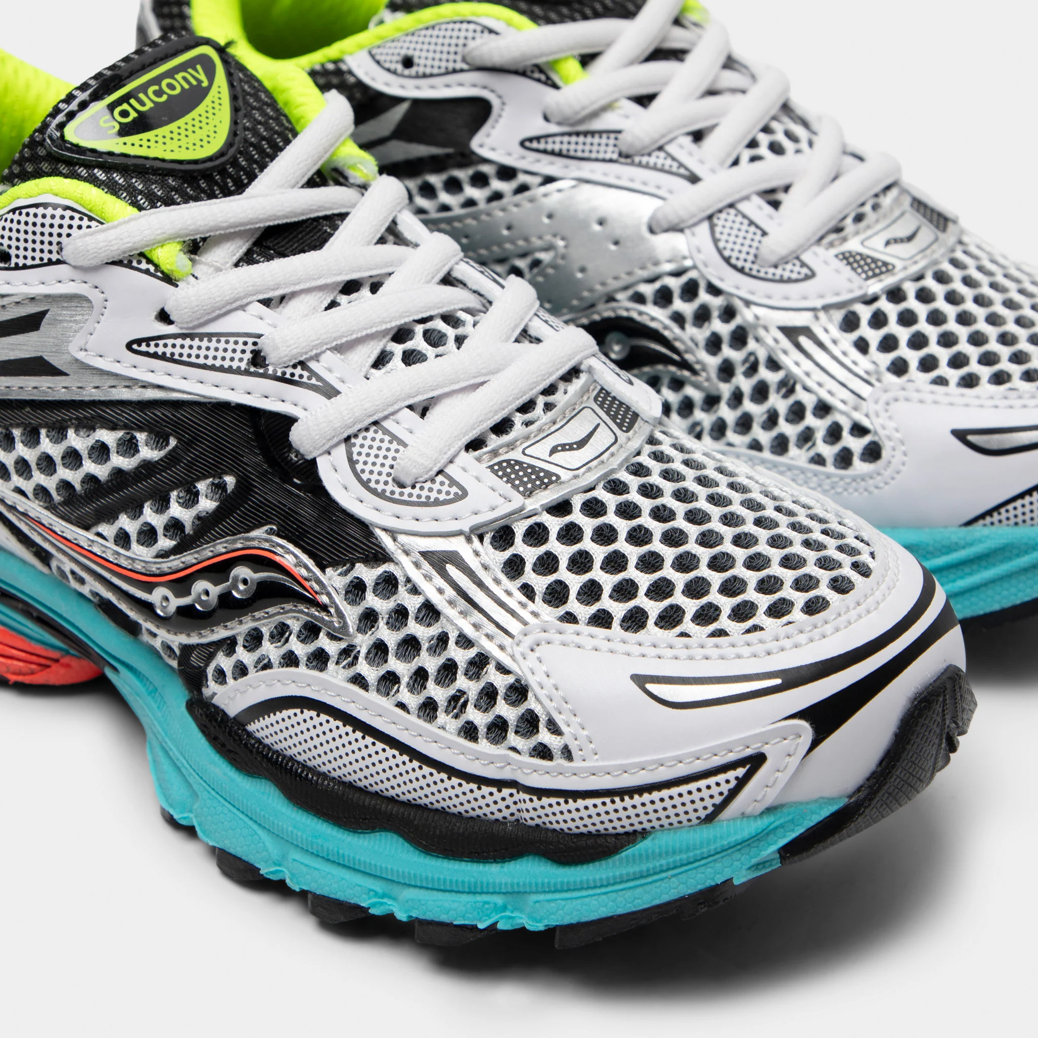 Saucony Juniors' Omni 9 / Mutant - Image 3