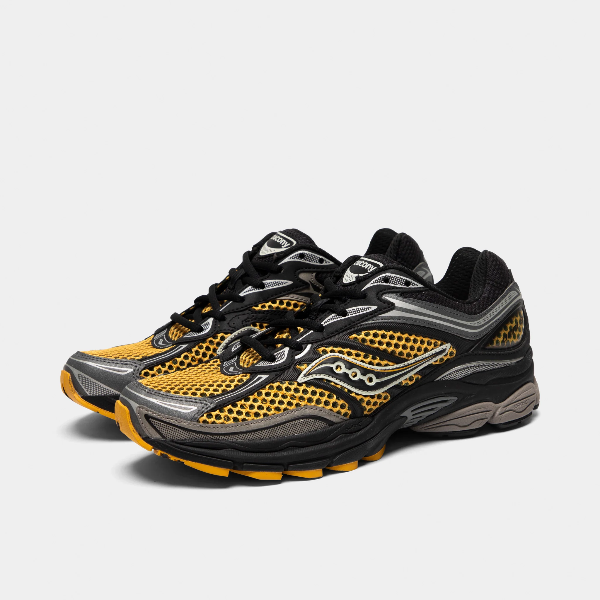 Saucony ProGrid Omni 9 Black / Gold - Image 2