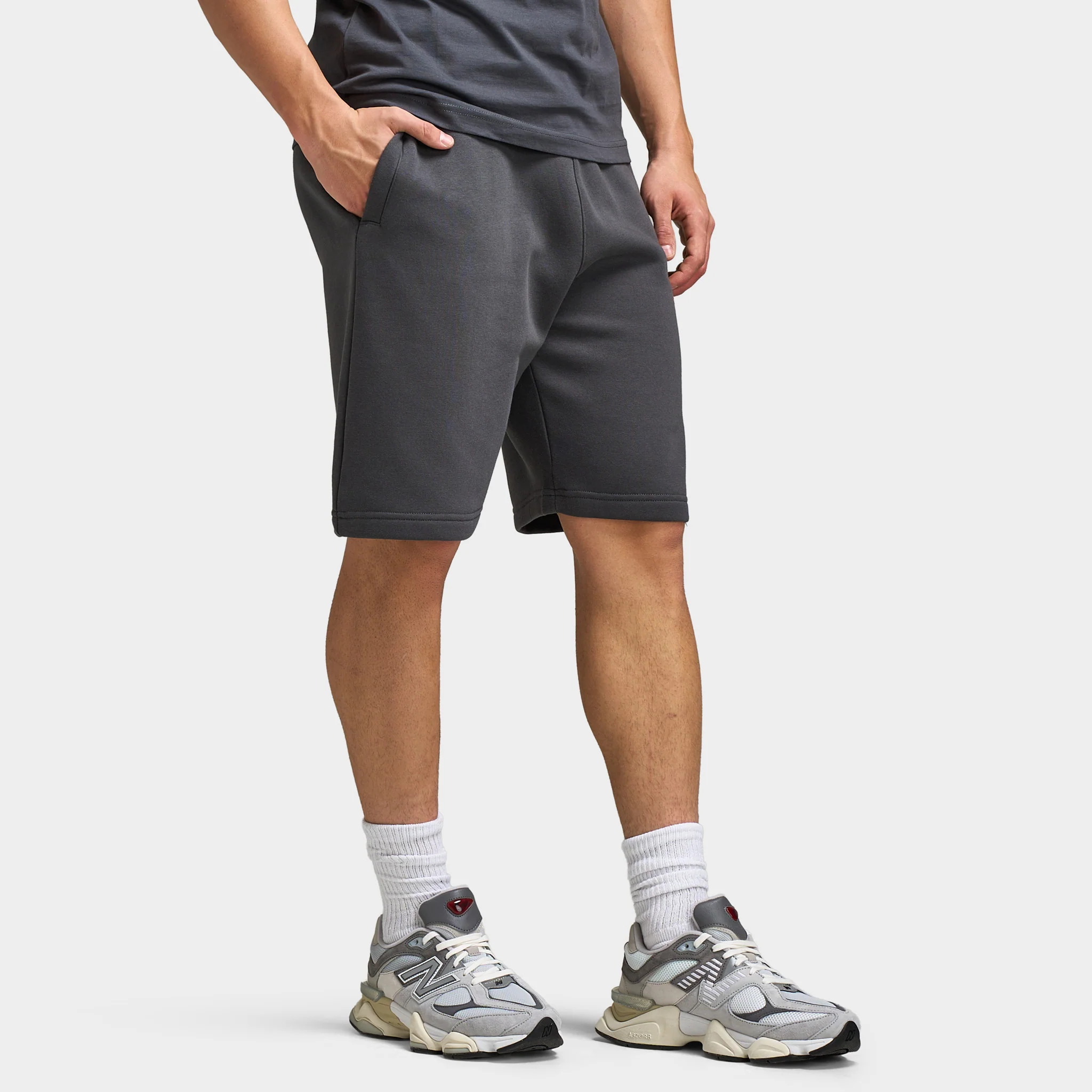 Sonneti Domaine Shorts / Asphalt - Image 4