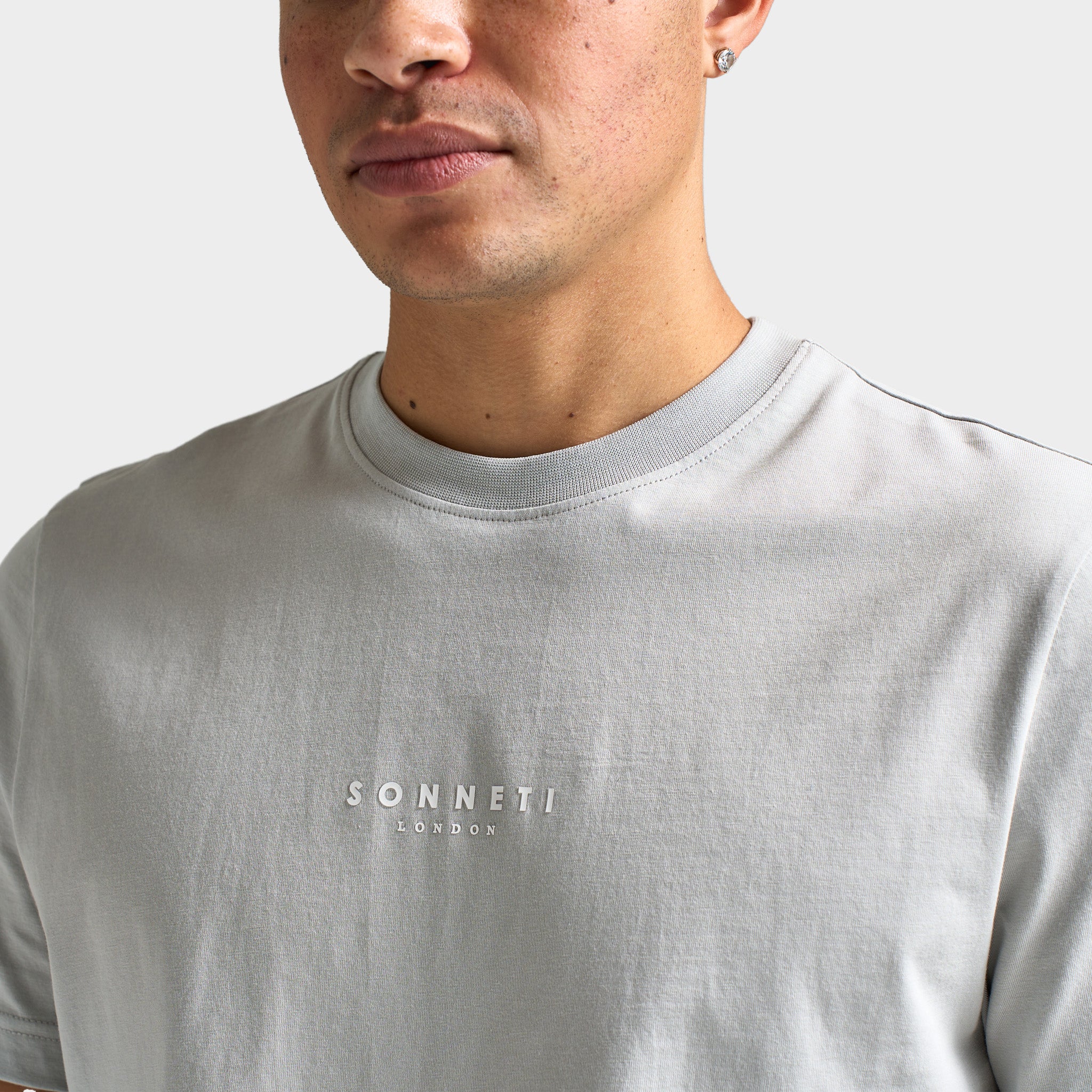 Sonneti London T-Shirt / High Rise - Image 4