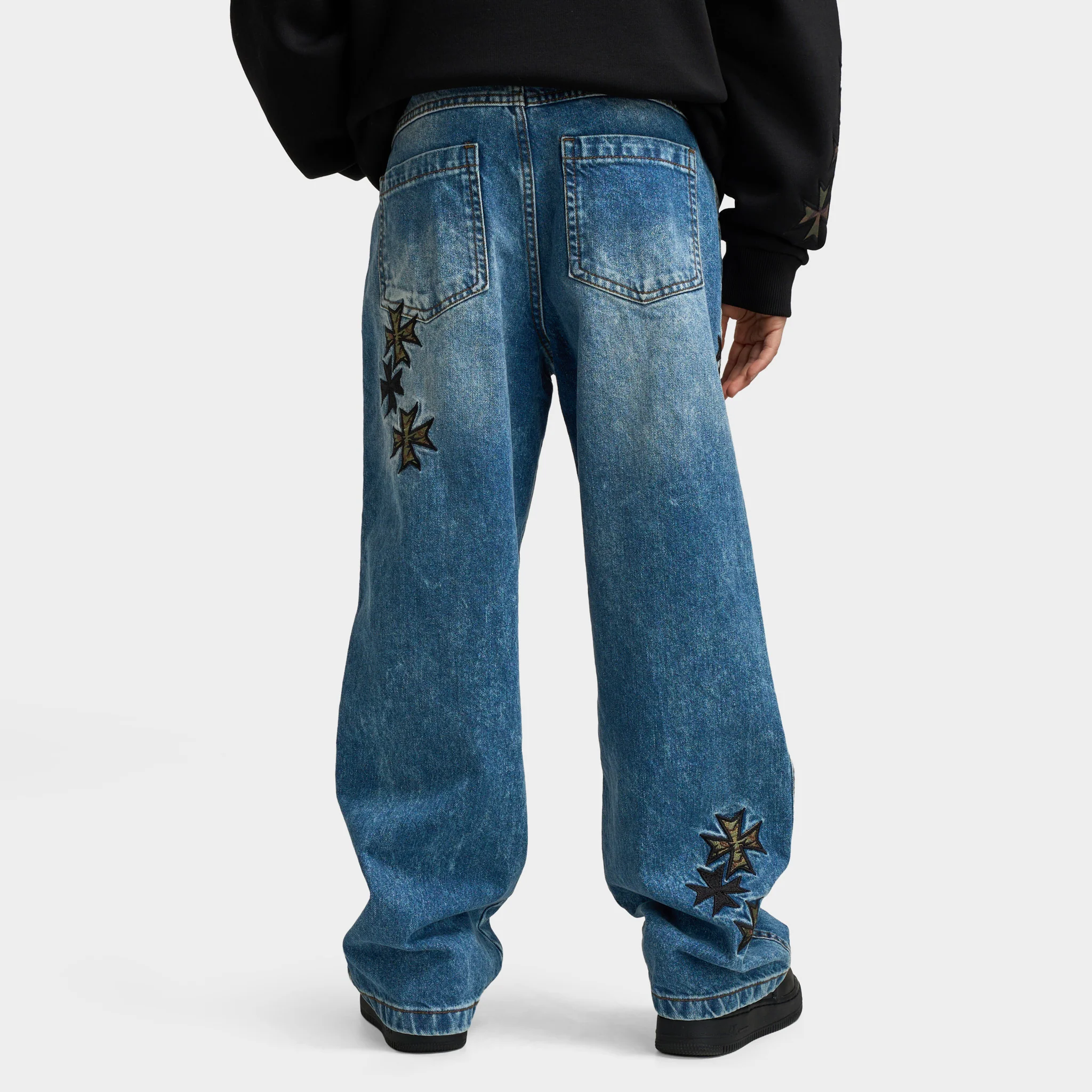 Supply & Demand Juniors' Slate Jeans / Stone Wash - Image 2