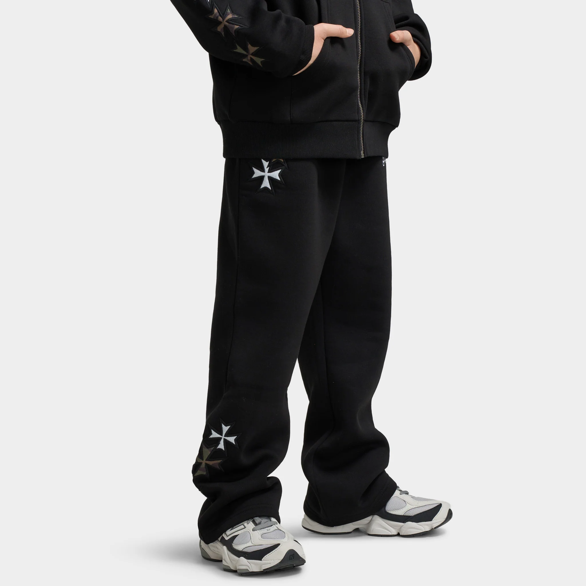 Supply & Demand Juniors' Slate Pants / Black - Image 5