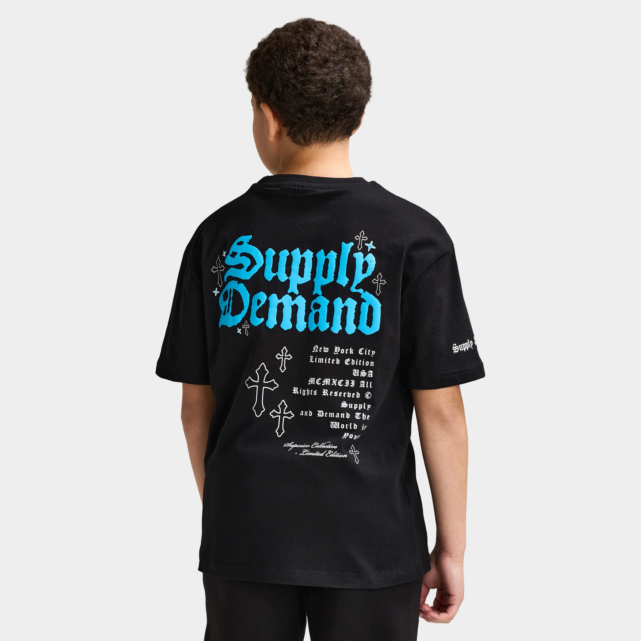 Supply & Demand Juniors' Treport T-Shirt / Black - Image 3