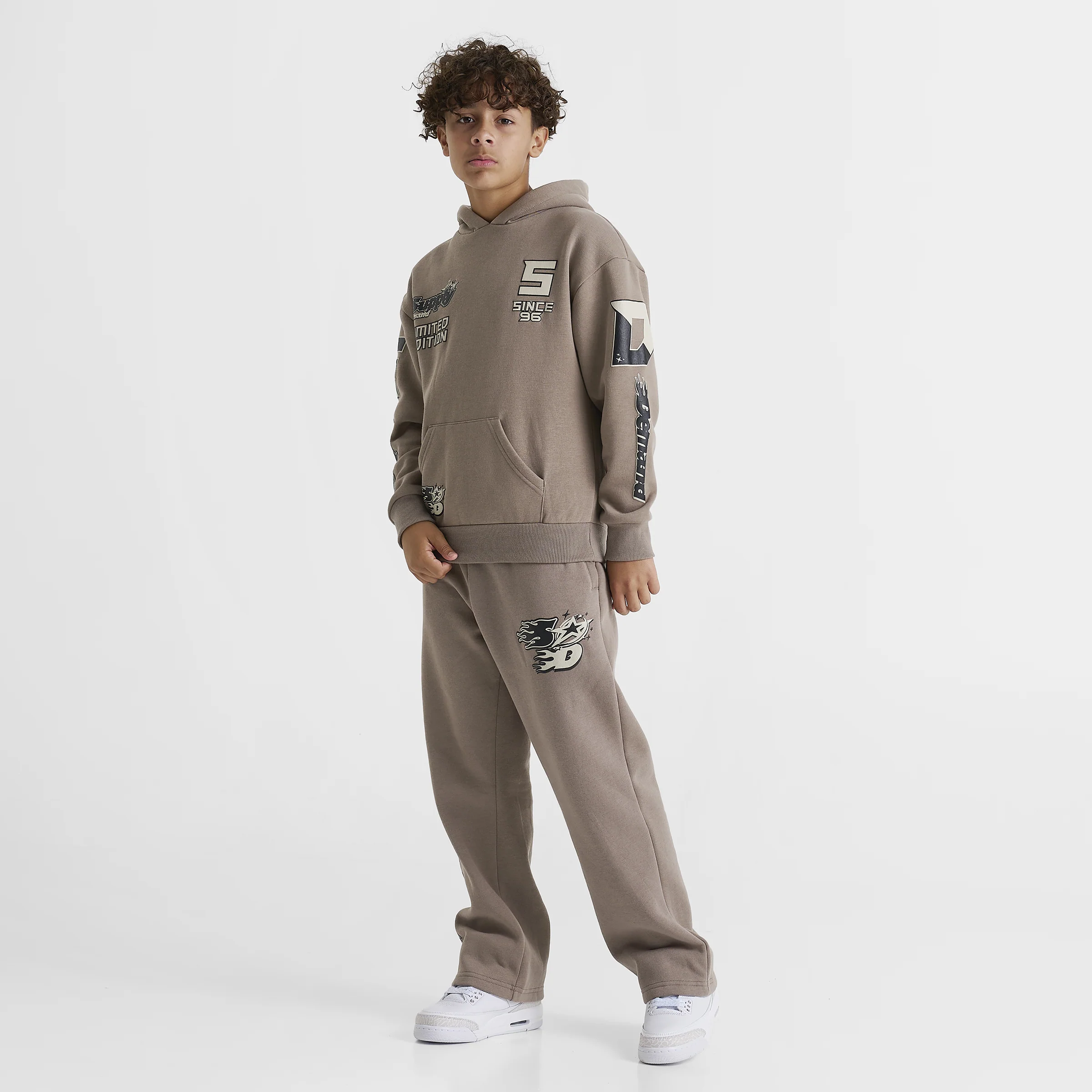Supply & Demand Juniors' Urban Open Hem Pants / Driftwood - Image 6