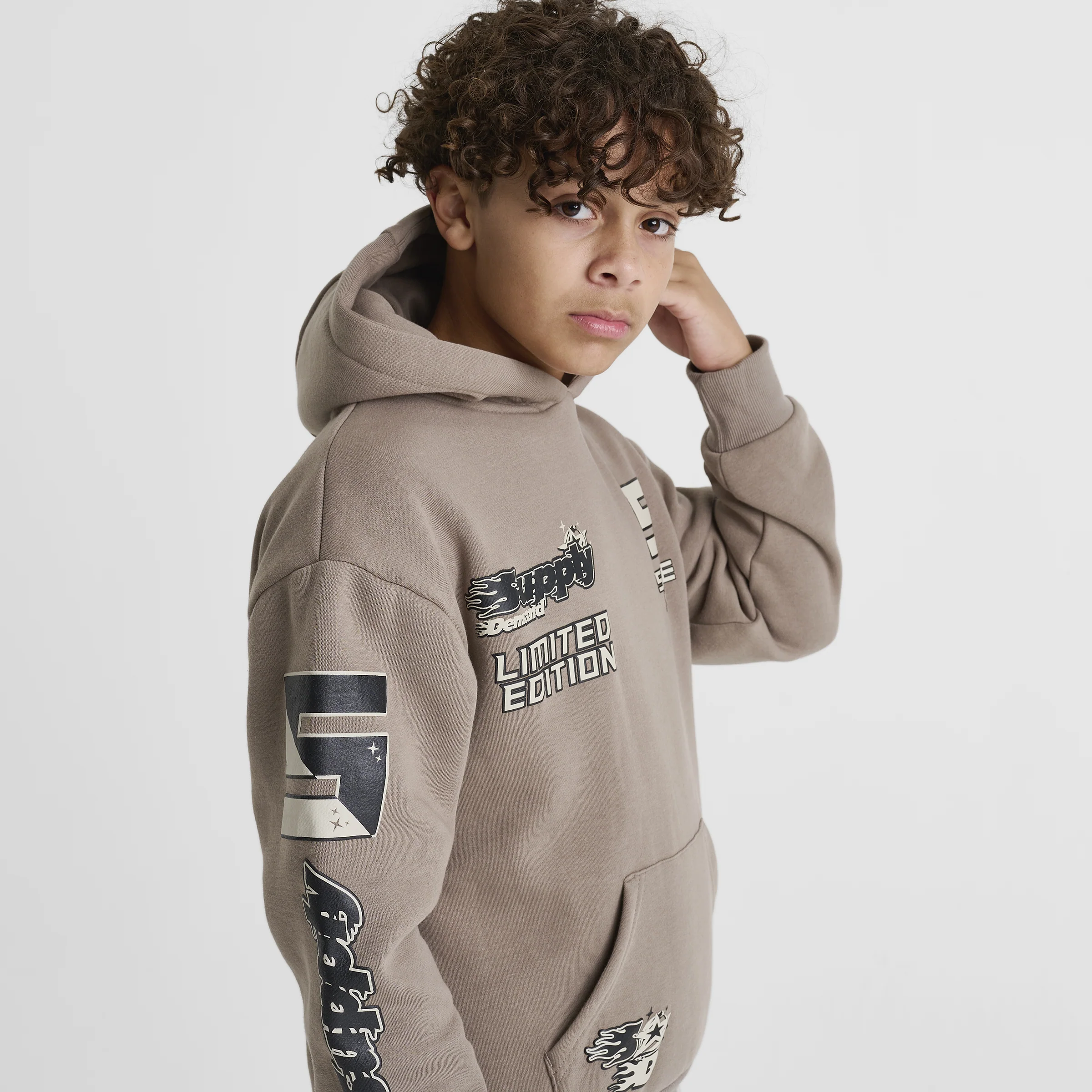 Supply & Demand Juniors' Urban Pullover Hoodie / Driftwood - Image 5