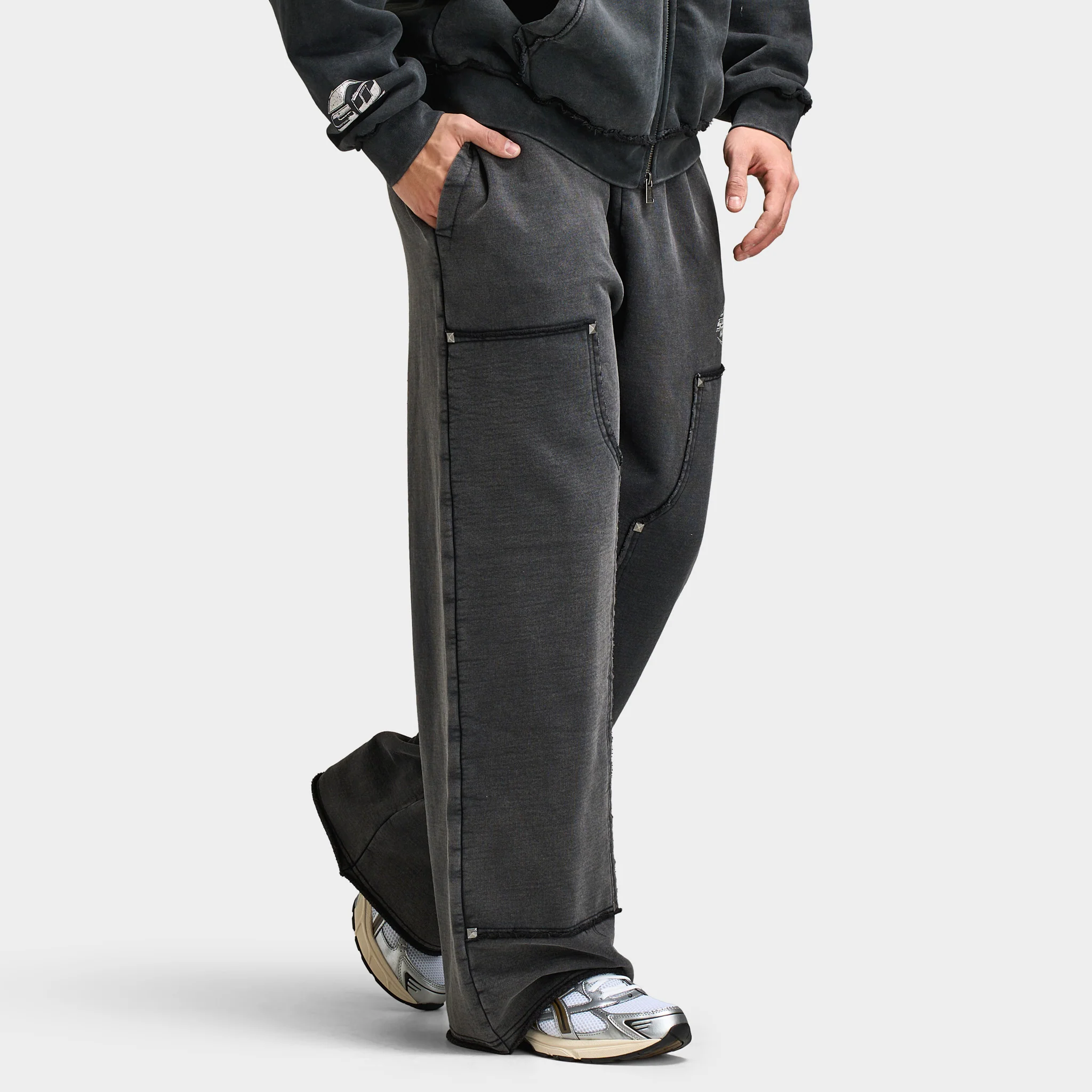 Supply & Demand Tuscan Joggers / Black - Image 3