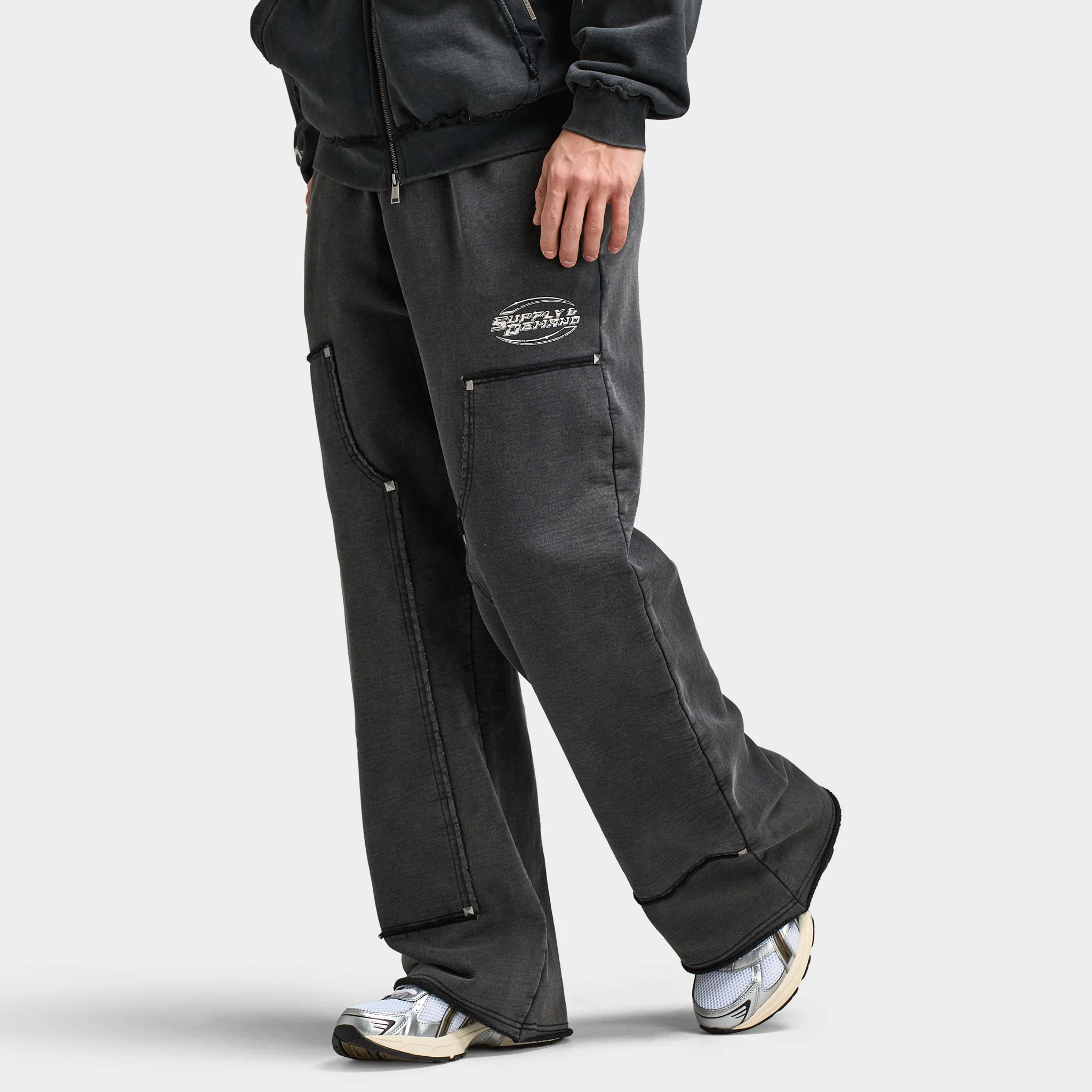 Supply & Demand Tuscan Joggers / Black - Image 4