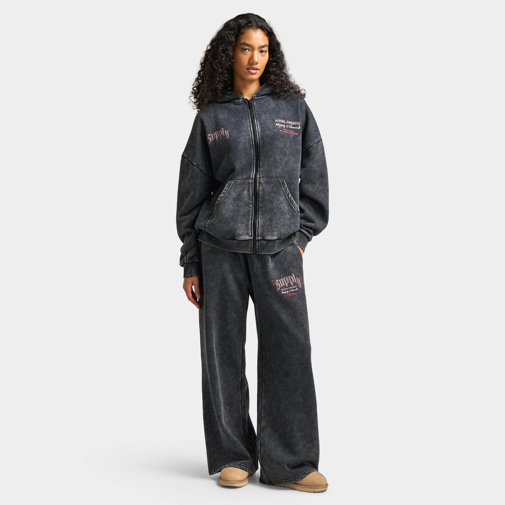 Supply & Demand Women's Angel Dream Fullzip Hoodie / Washed Black - Image 6