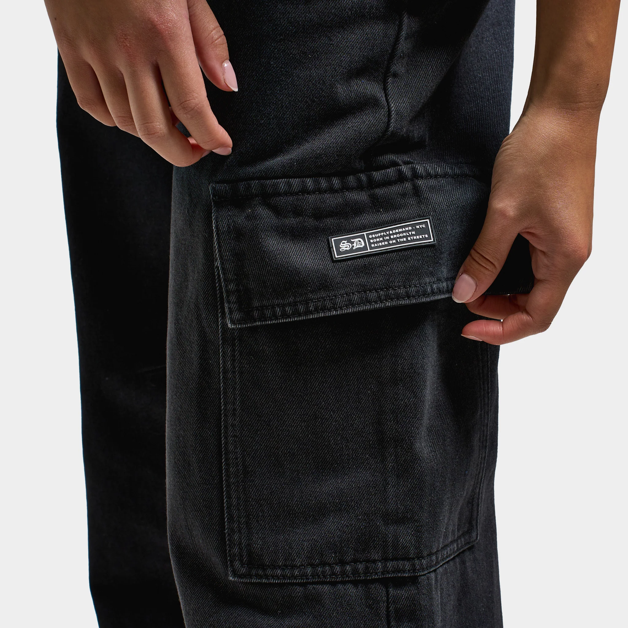 Supply & Demand Women's Cargo Jeans / Black - Image 3