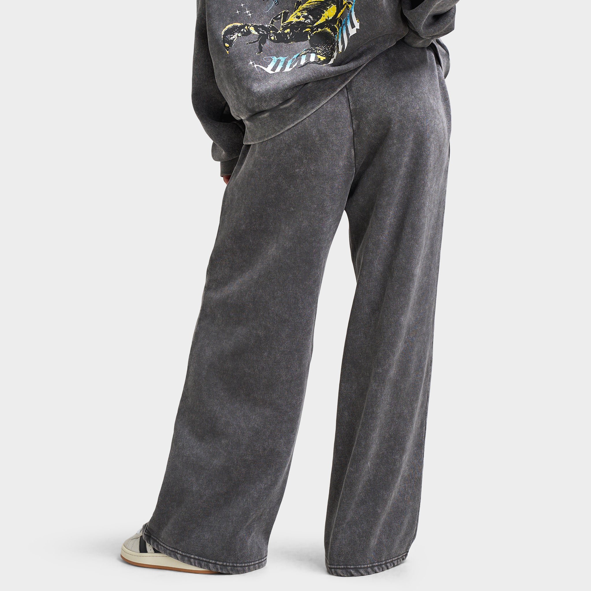 Supply & Demand Women's Scorp Wide Leg Joggers / Dark Grey Wash - Image 2