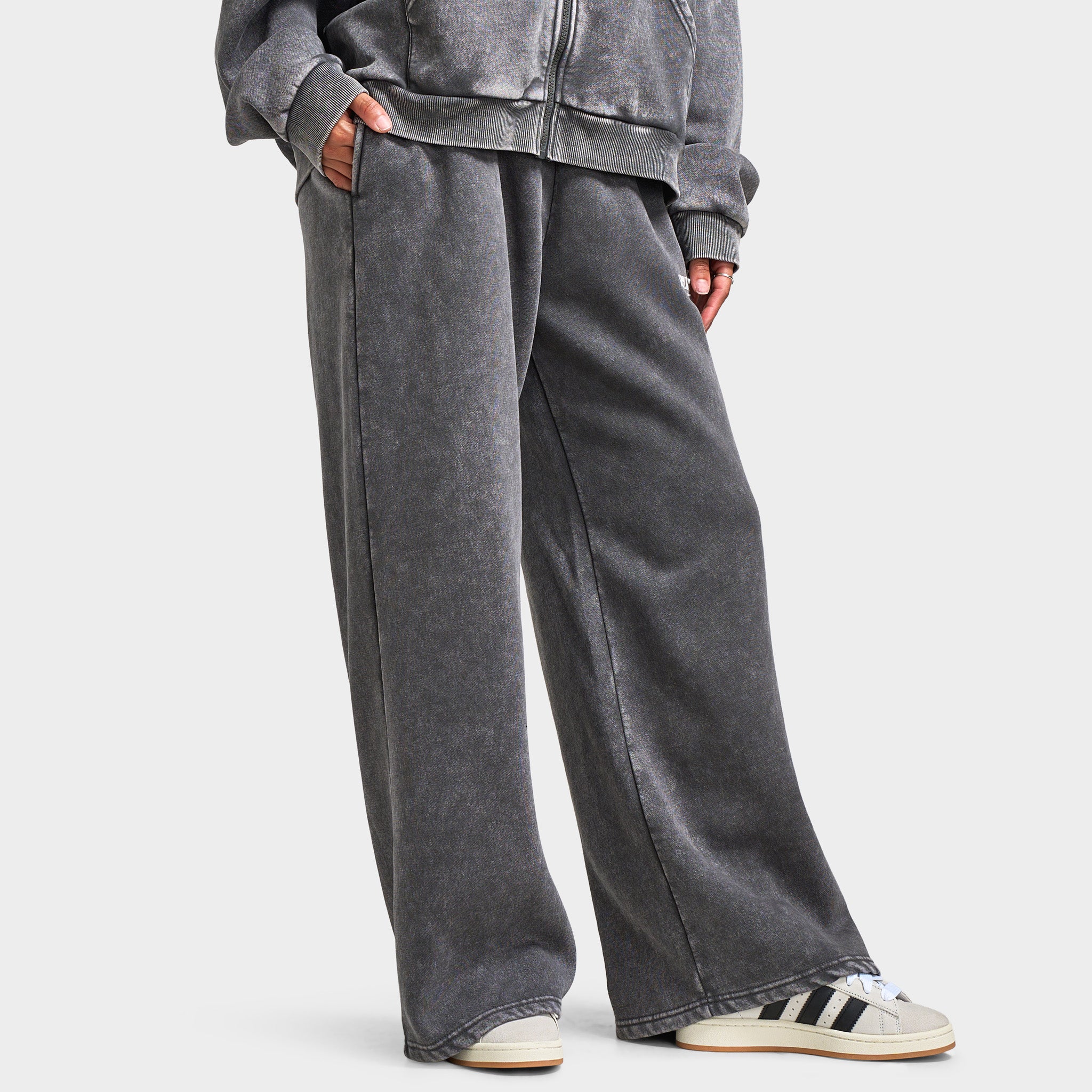 Supply & Demand Women's Scorp Wide Leg Joggers / Dark Grey Wash - Image 4