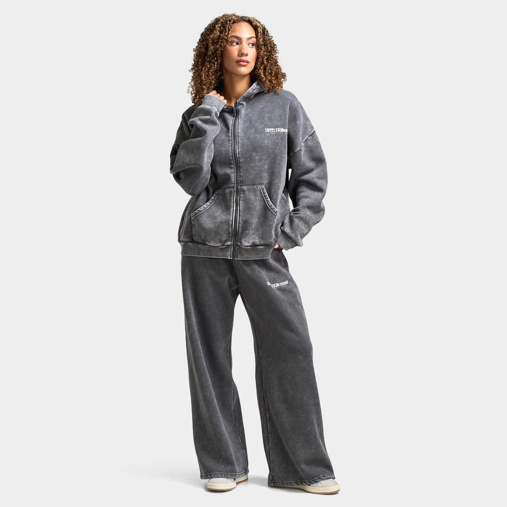 Supply & Demand Women's Scorp Wide Leg Joggers / Dark Grey Wash - Image 6