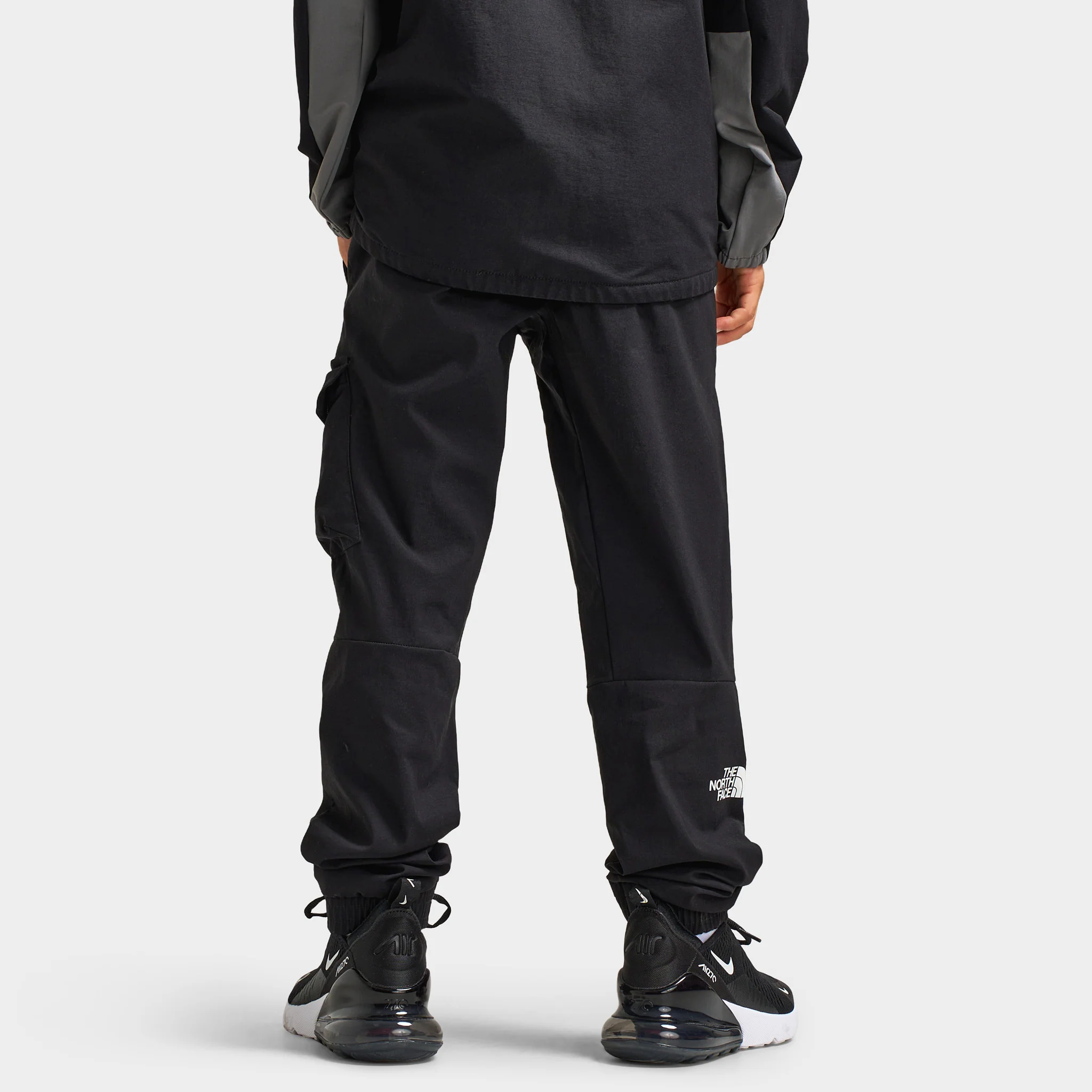 The North Face Juniors' Exploration Cargo Pants / Black - Image 2