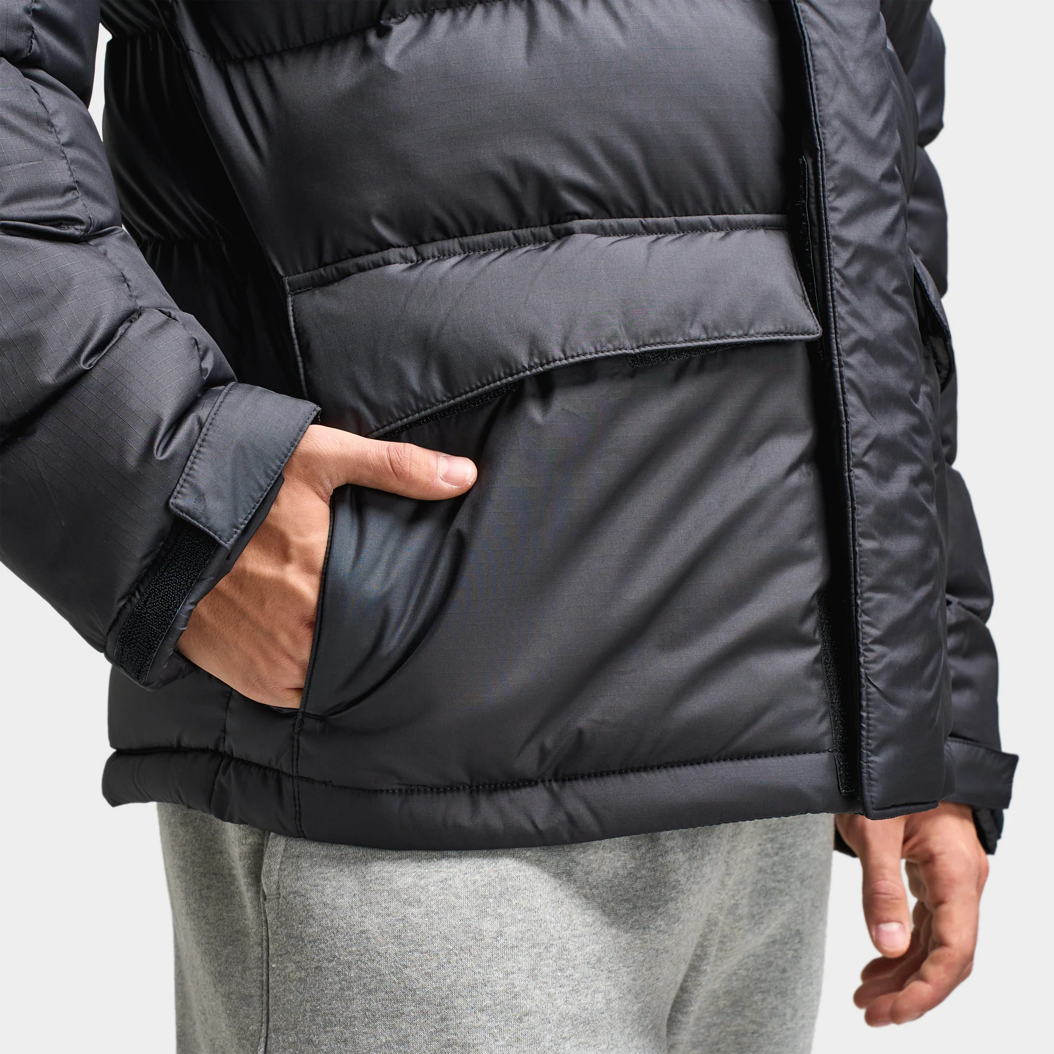 The North Face Limbara Insulated Jacket / TNF Black - Image 3