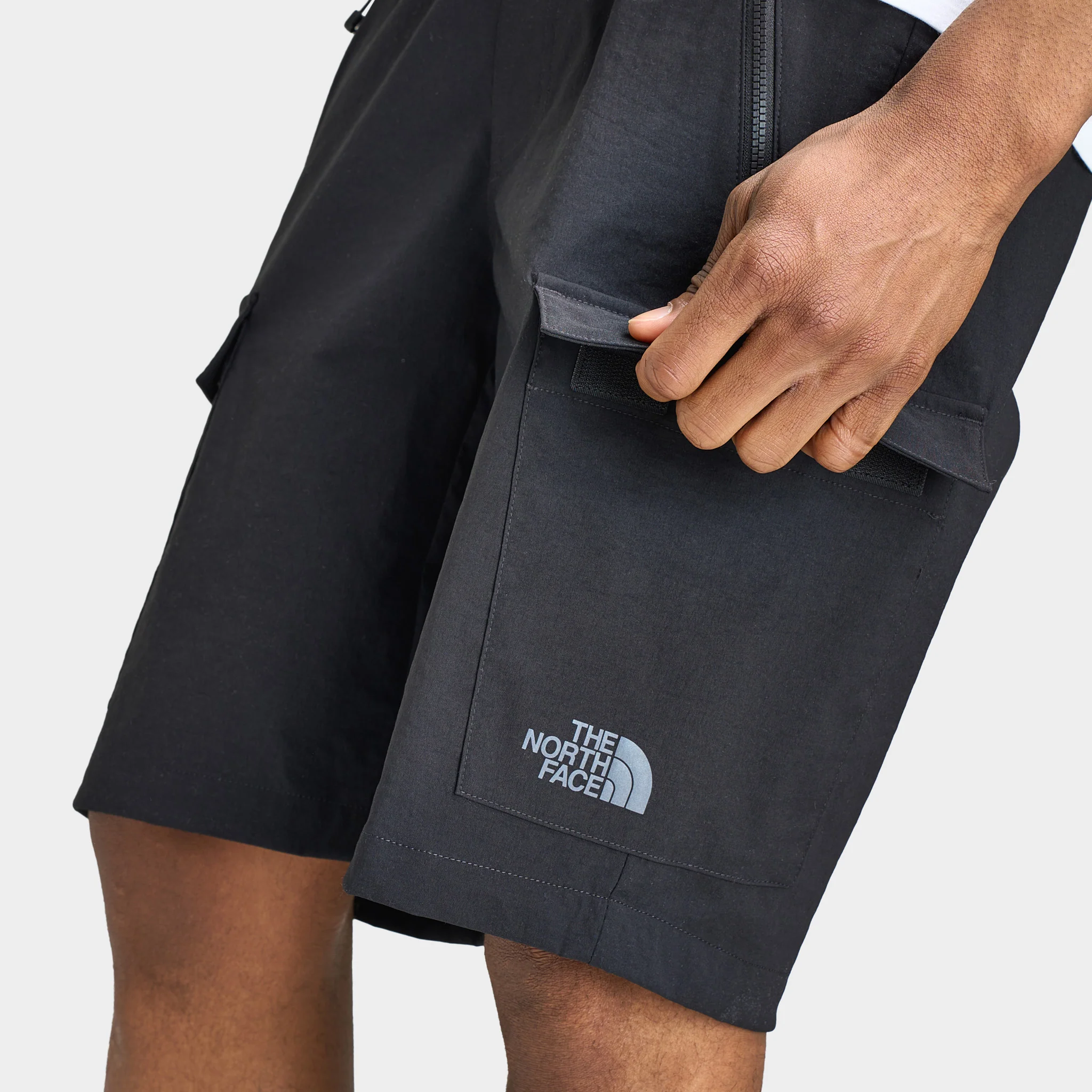The North Face Trishul Cargo Short / TNF Black - Image 5