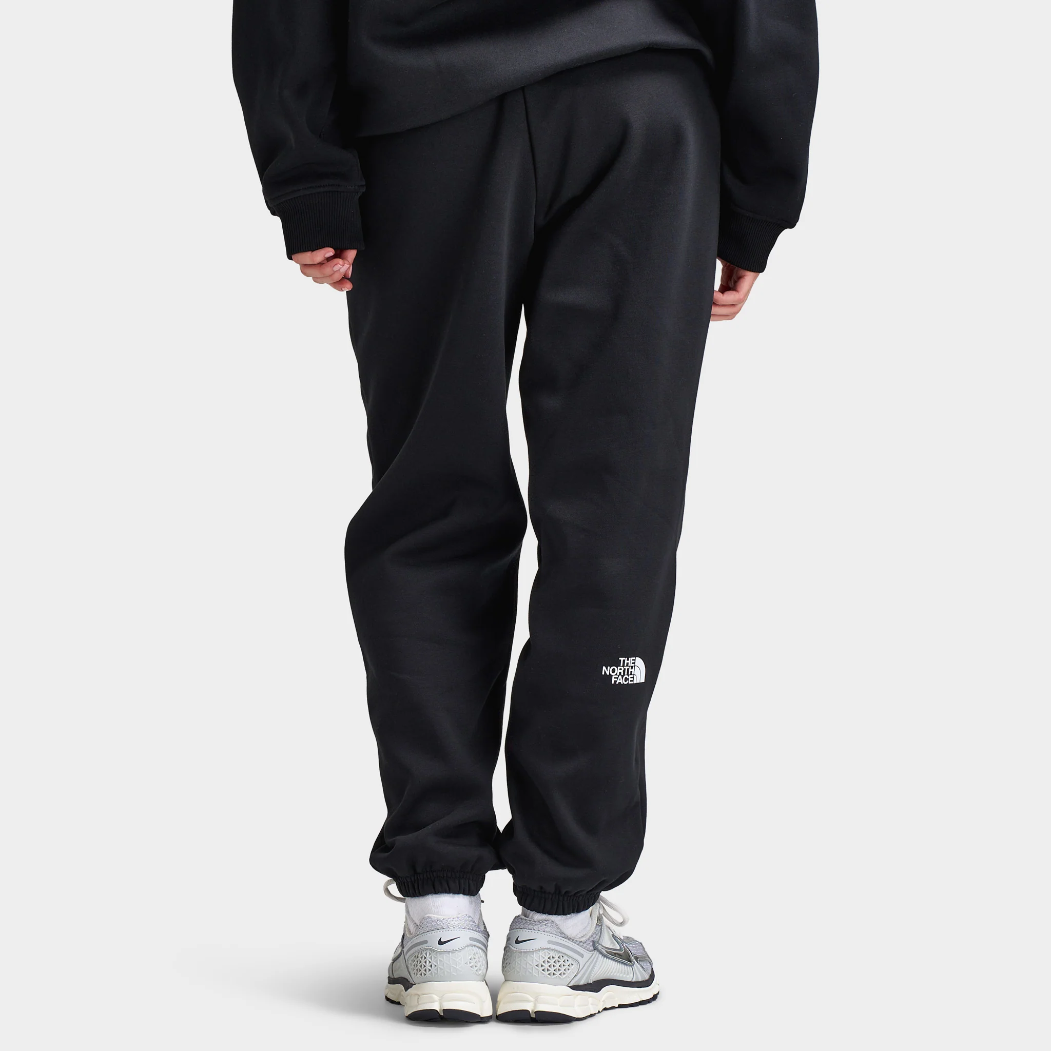 The North Face Women's Multi Tek Relaxed Pants / Black - Image 2