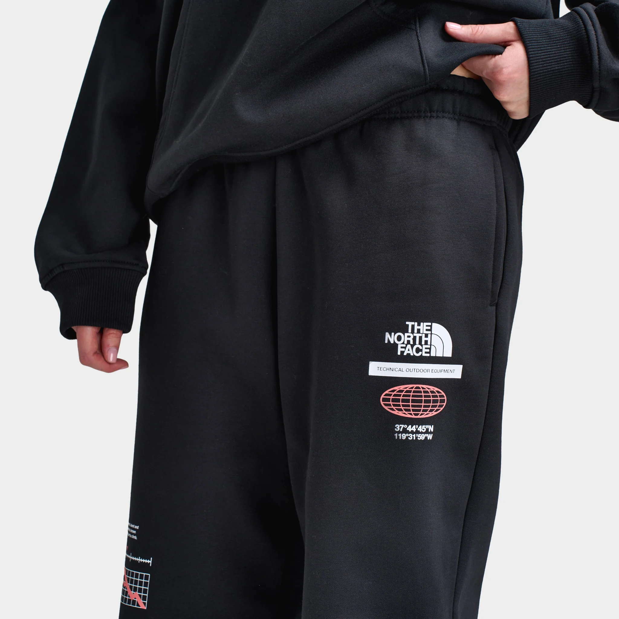 The North Face Women's Multi Tek Relaxed Pants / Black - Image 3