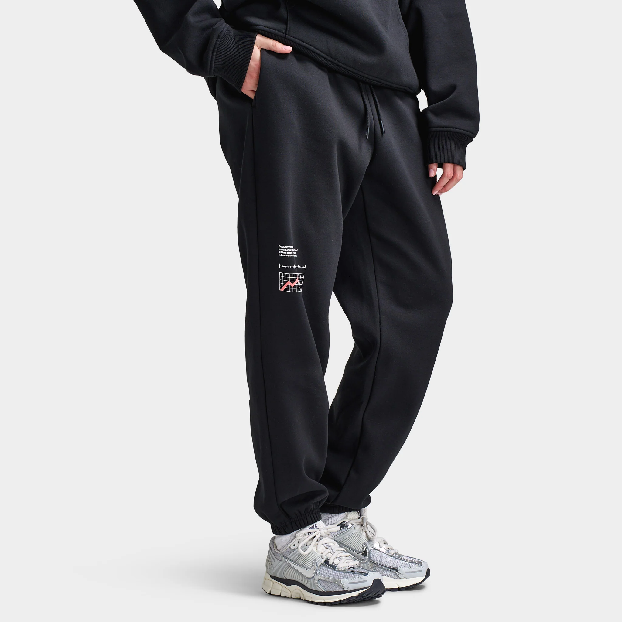 The North Face Women's Multi Tek Relaxed Pants / Black - Image 5