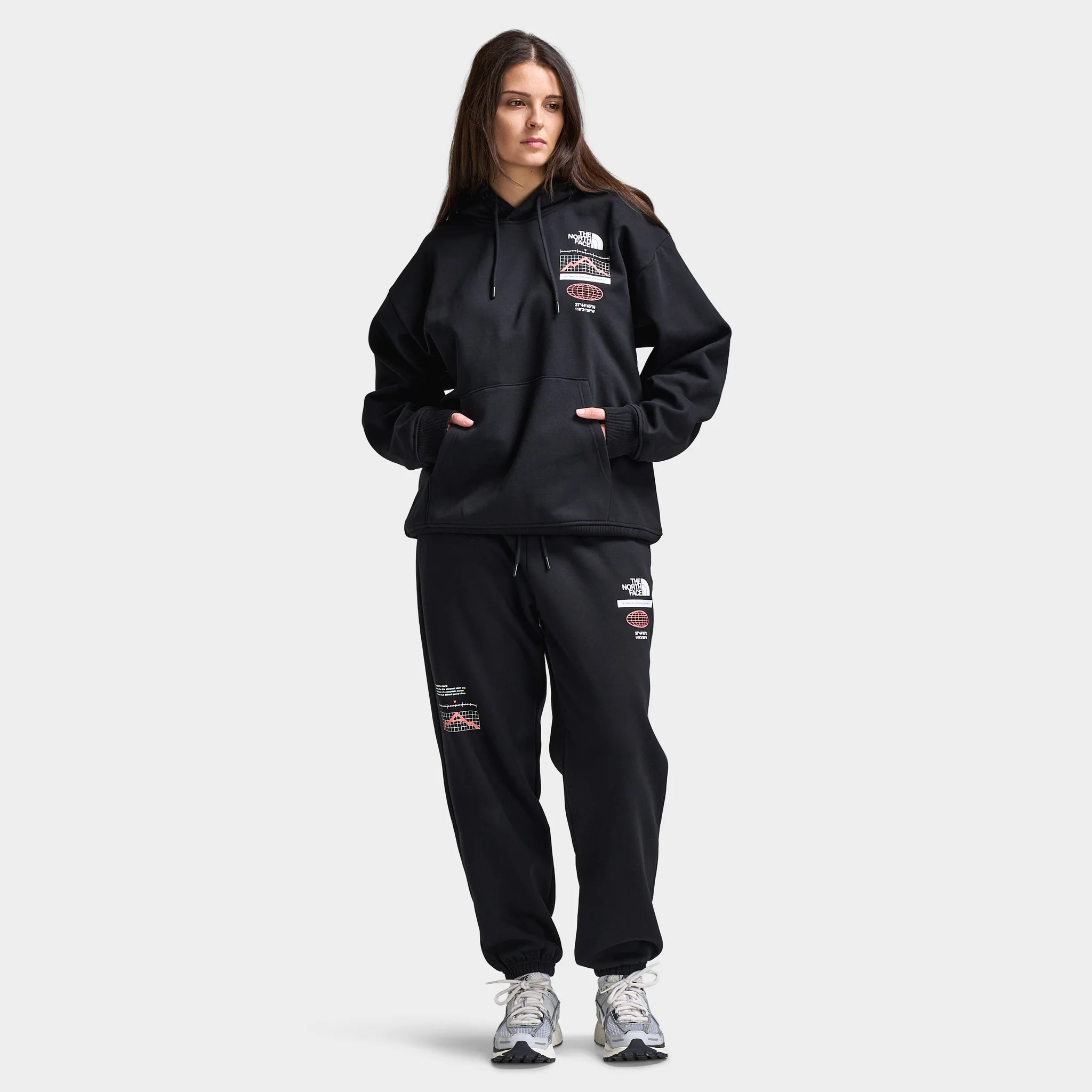 The North Face Women's Multi Tek Relaxed Pants / Black - Image 6