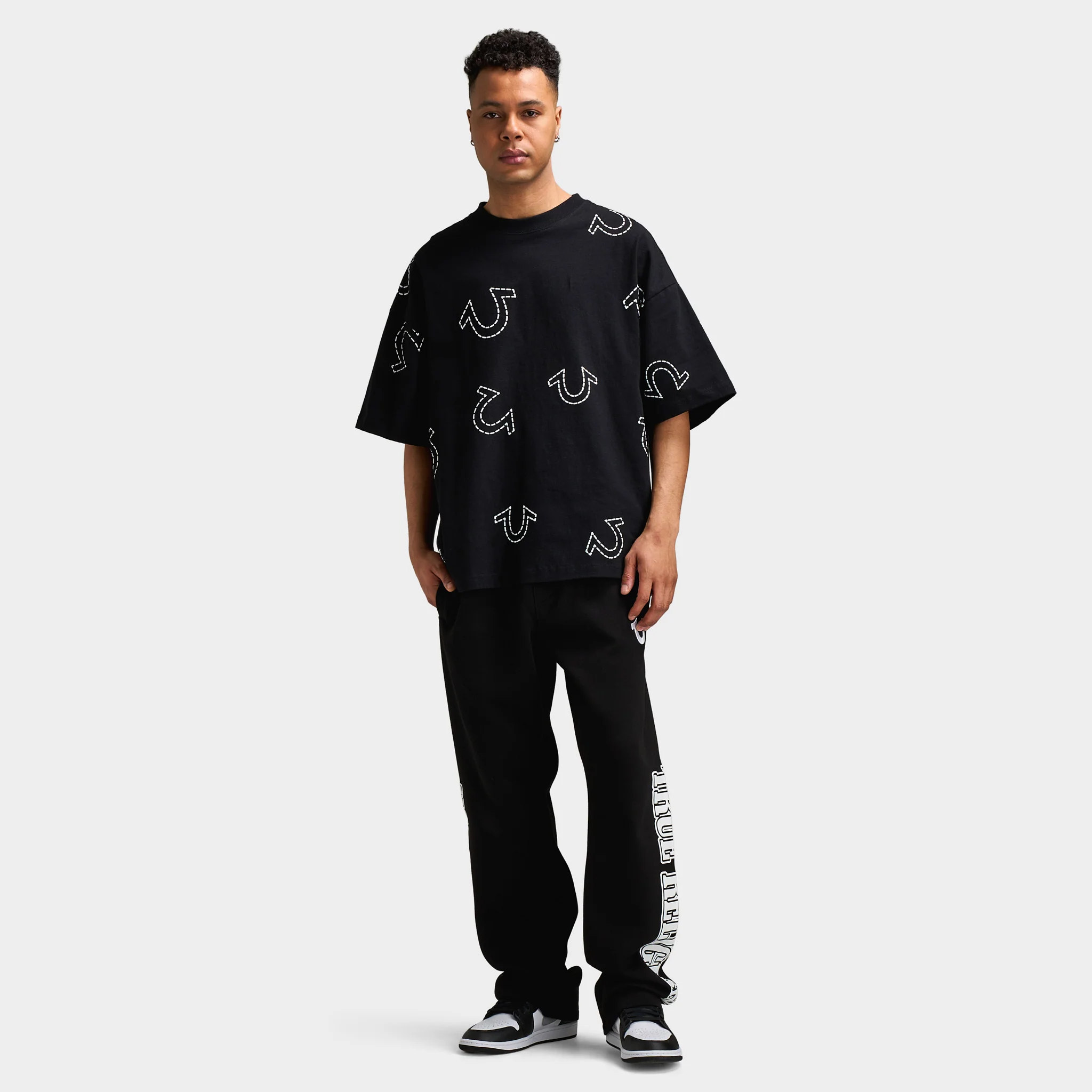 True Religion SS HS PRINT OVERSIZED TEE Jet Black - Image 5