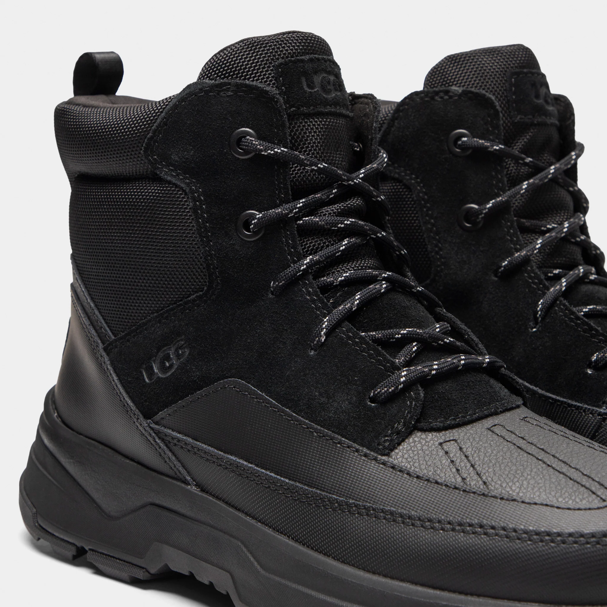 UGG Truckee Black / Black - Image 3