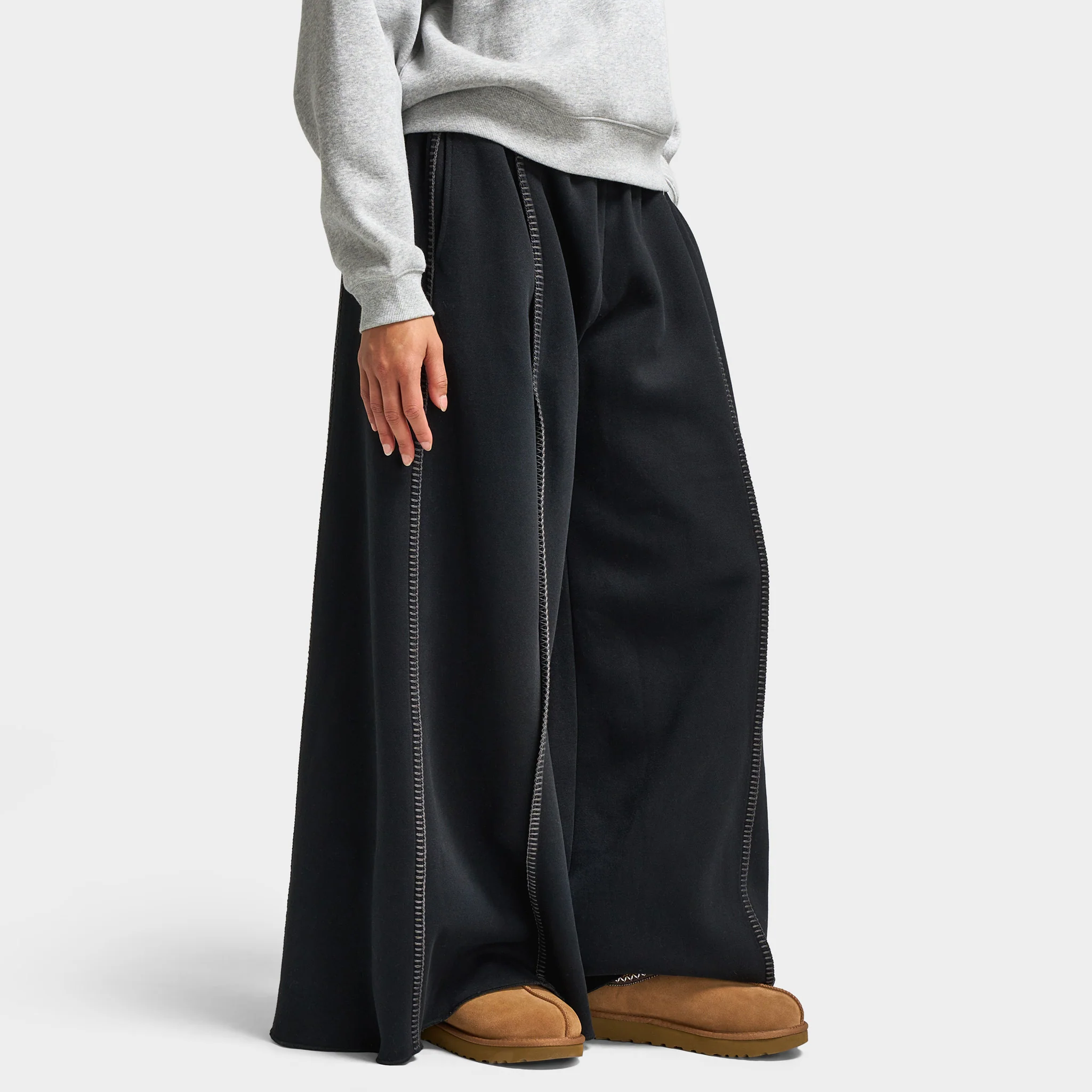 UGG Women's Classic Wide Leg Pant / Black - Image 4