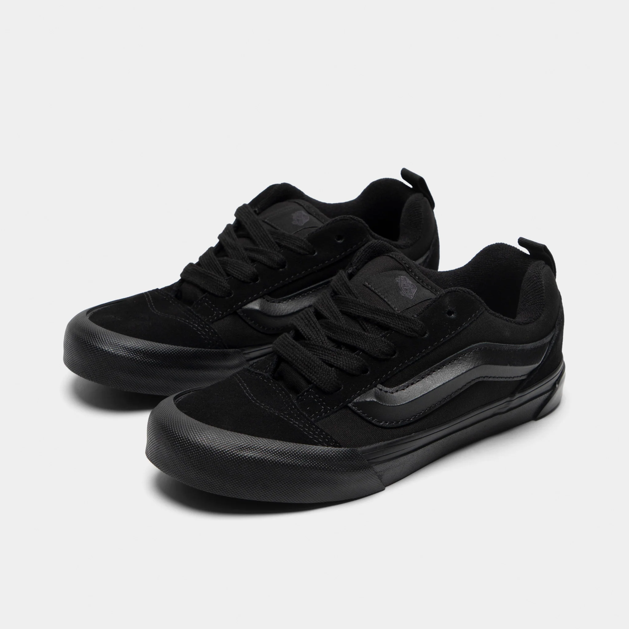 Vans Juniors' Knu Skool Black / Black - Image 2