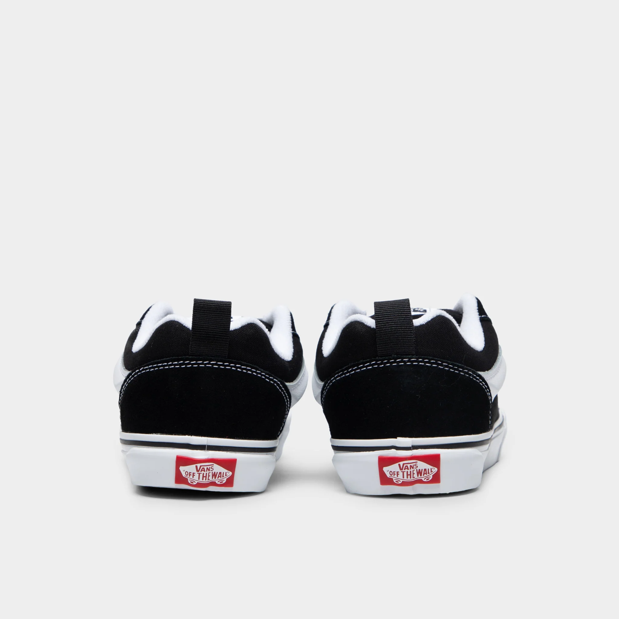Vans Juniors' Knu Skool Black / True White - Image 4