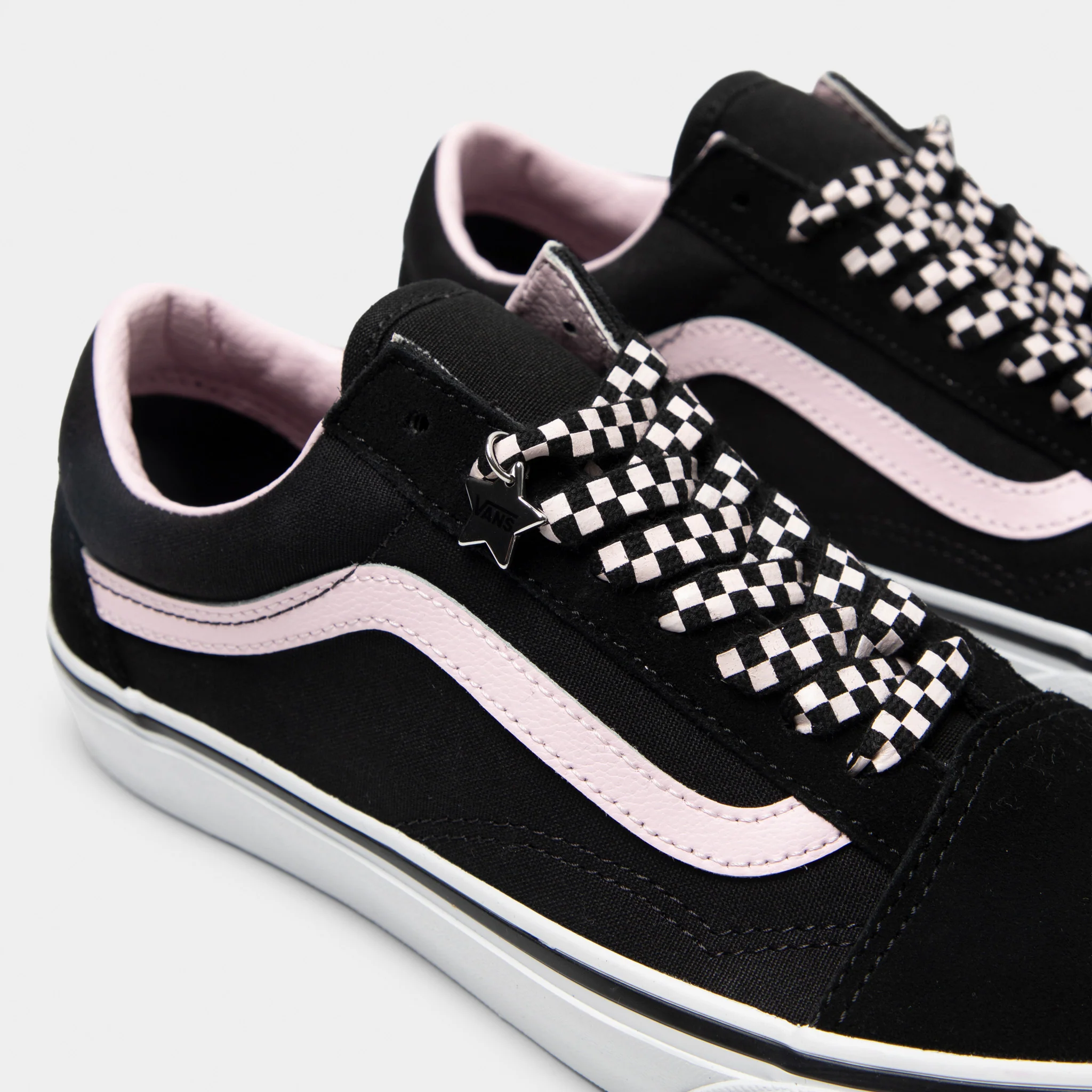 Vans Old Skool Black / White Charms - Image 3